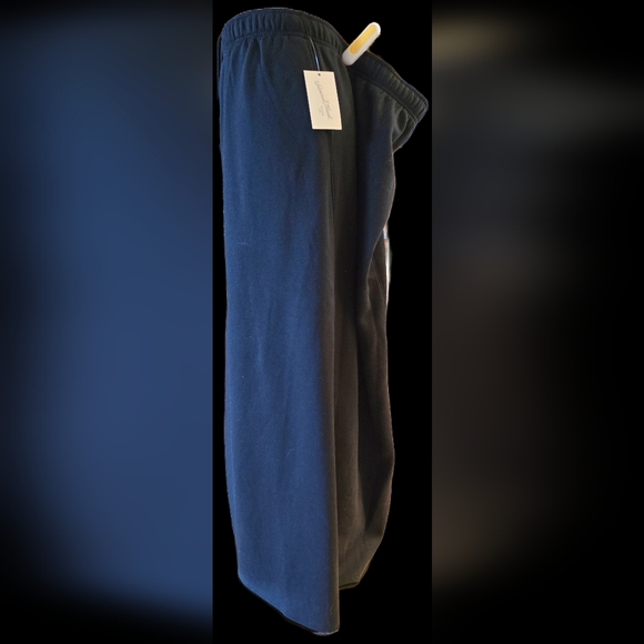 Universal Thread Black Sweat-Skirt with Drawstring Waist - Picture 4 of 10